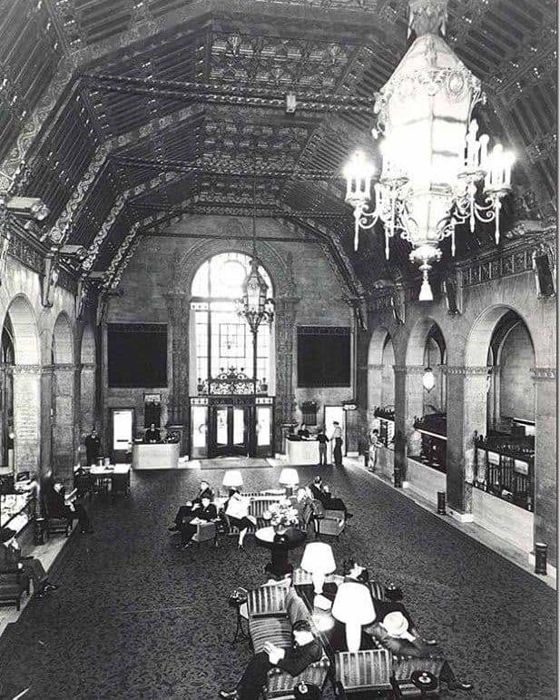 Biltmore Hotel lobby, 1946